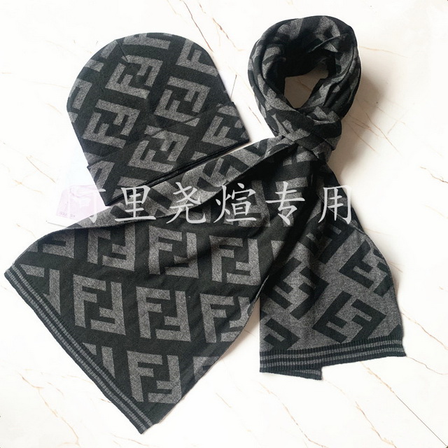 Sleeve cap series scarf 19